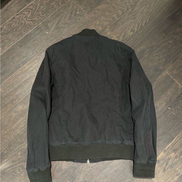 Aritzia TNA Padded Bomber Jacket size M - Picture 2 of 3